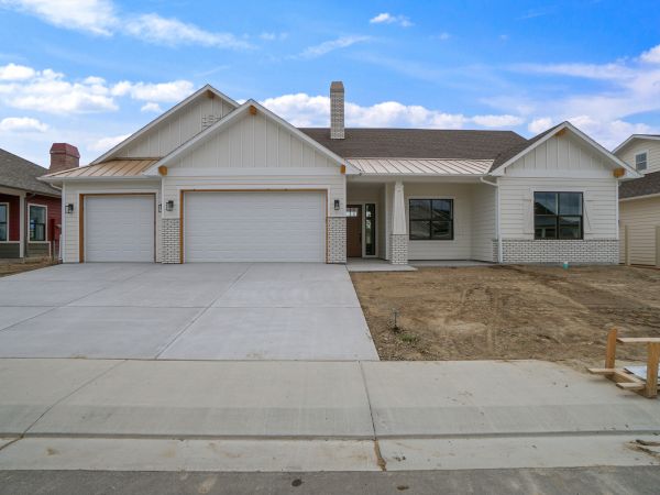 Cost of Driveway Apron Paving in Carson City